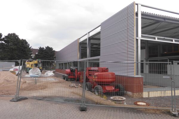 Montage Außenwände Sandwichpaneele