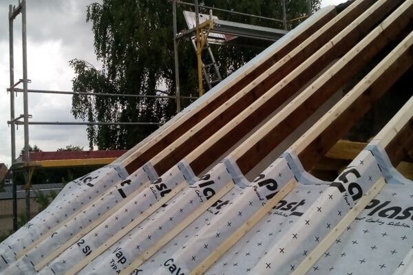 Steildach Fixierung Dampfsperre