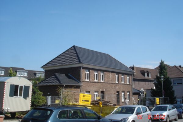 Steildach Tonziegel Sanierung