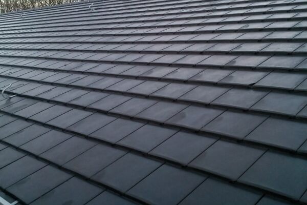 Eindeckung Betondachstein fertig