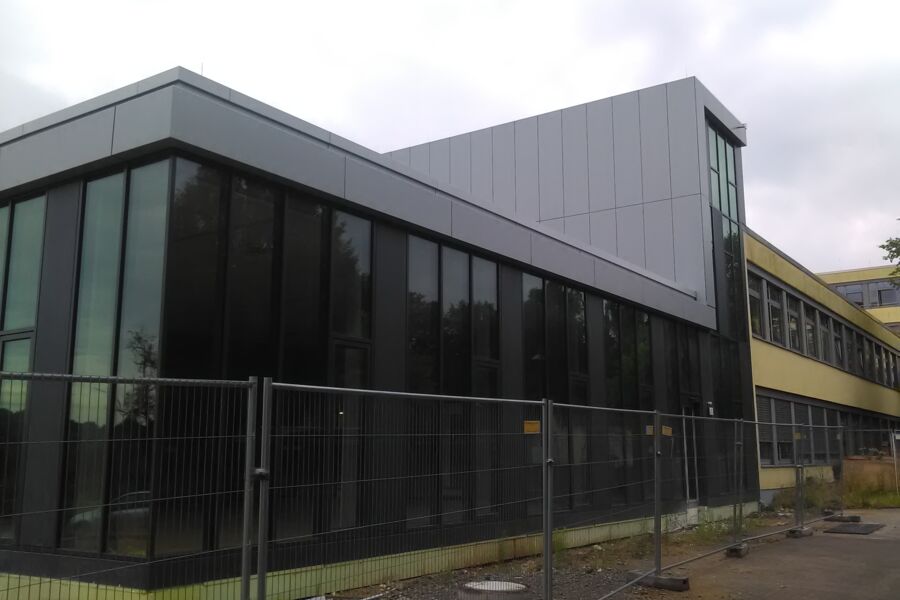Fassade mit Metallkassetten Leverkusen