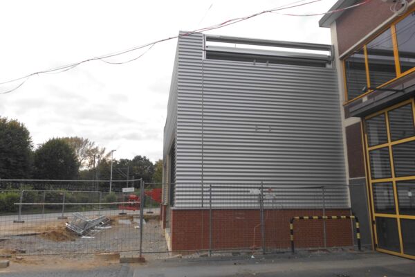 Montage Außenwände Sandwichpaneele